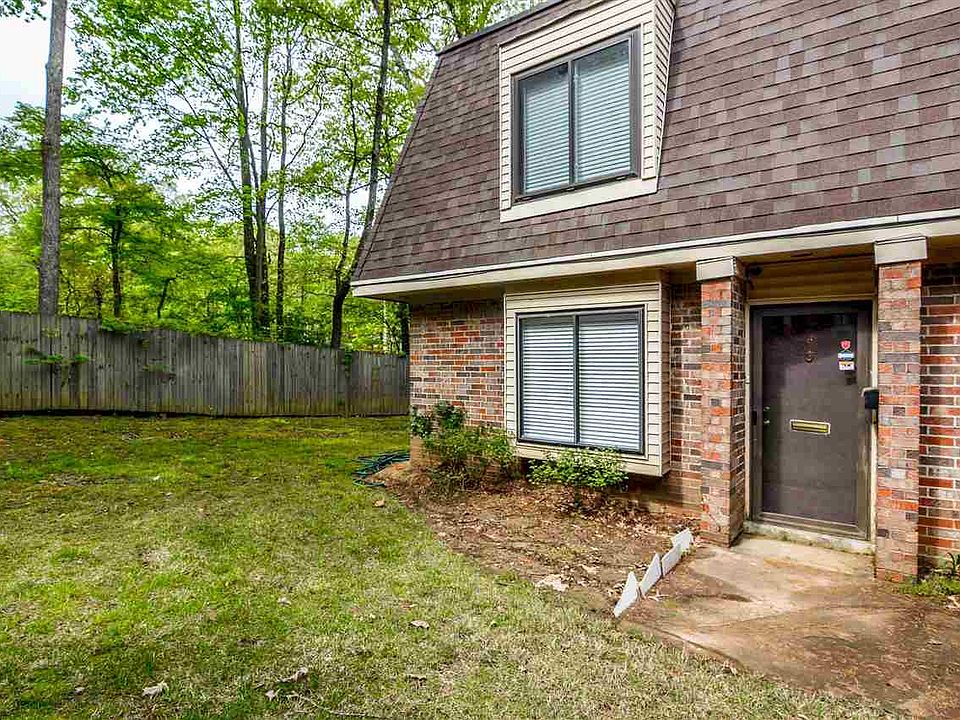 1st image of 6567 Poplar Woods Cir S APT 6