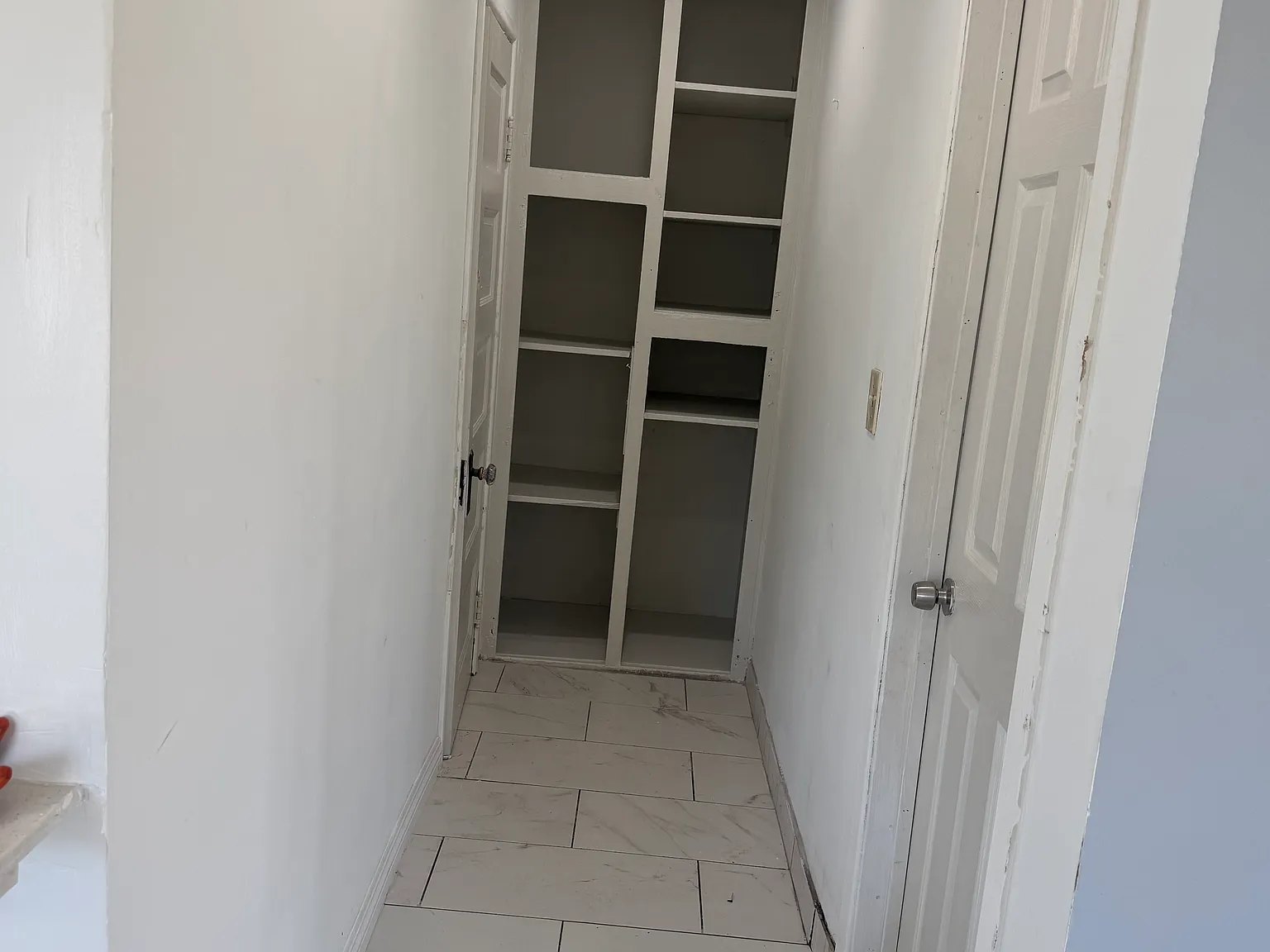 1 bed, 560 sqft, $1,850 — Photo 2