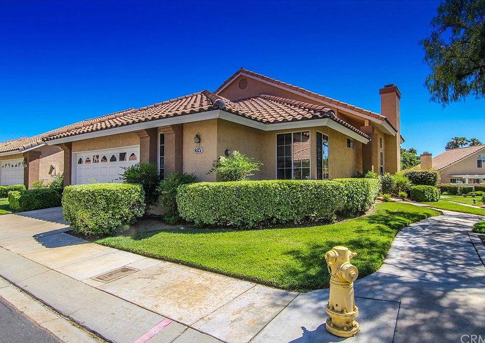 1st image of 594 La Costa Dr