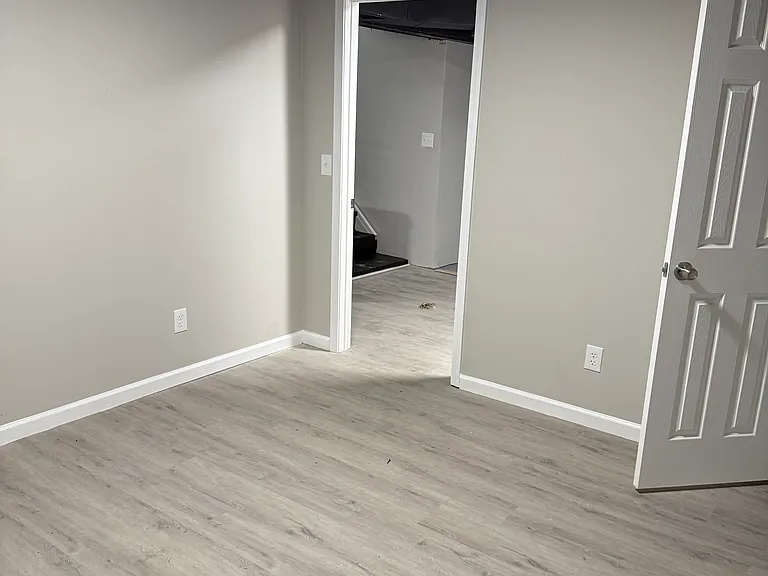 905 N University Blvd — Photo 16