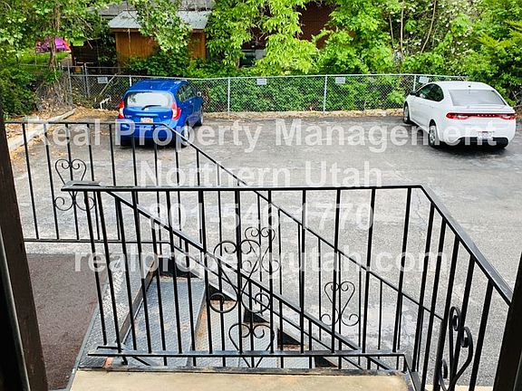 4th image of 1396 Lincoln Ave APT A