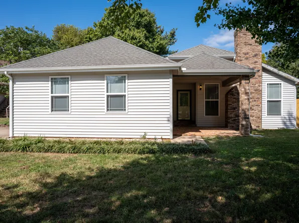 4135 E Autumn Court, Springfield, MO 65802