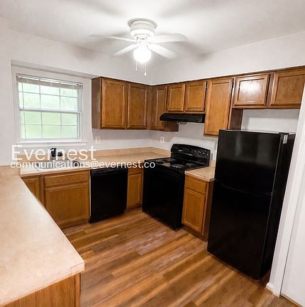 2nd image of 15375 Inlet Pl