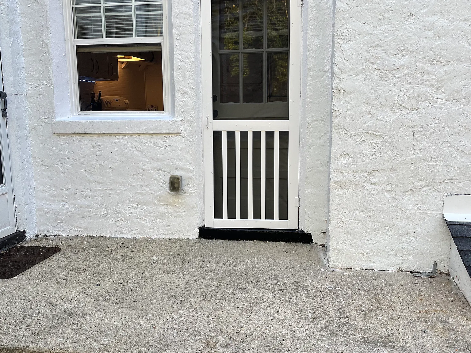 2 bed, 1.5 bath, 1200 sqft, $1,475 — Photo 3