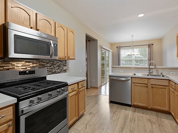 2nd image of 12116 White Tail Ln