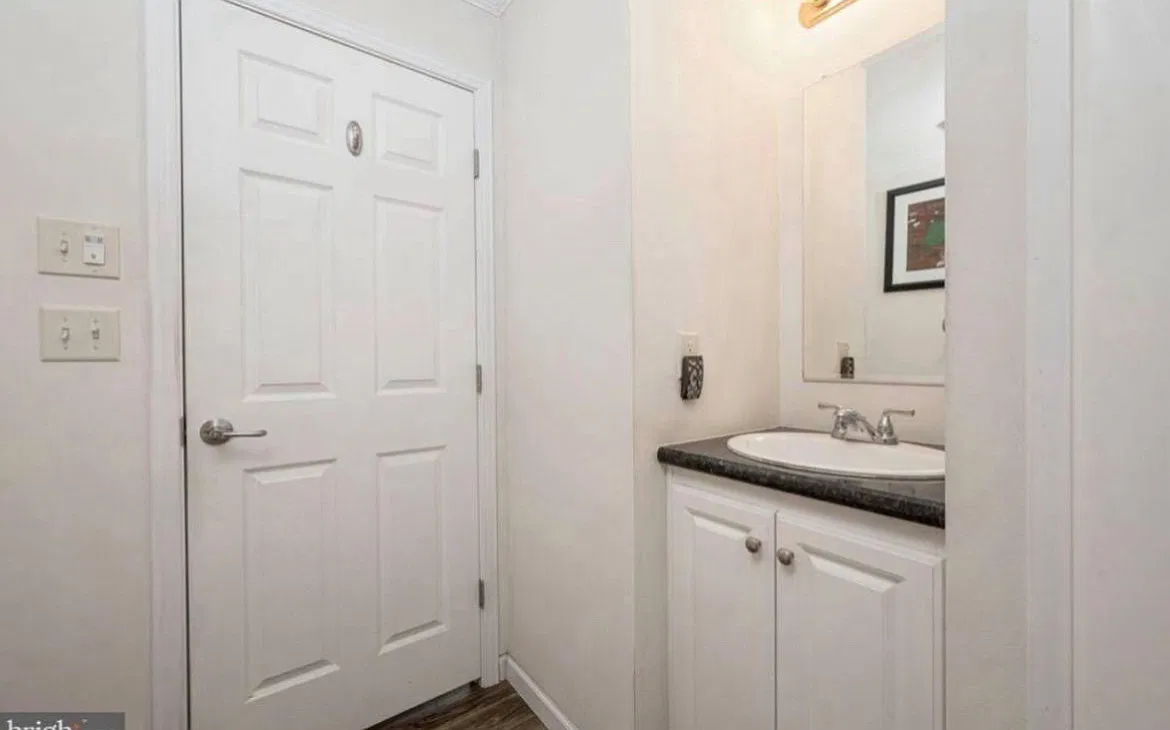 1 bed, 520 sqft, $1,100 — Photo 4
