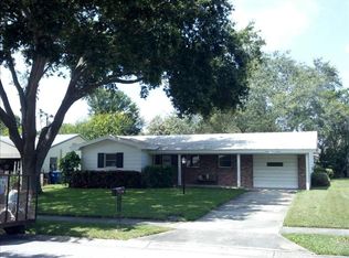 8330 139th St, Seminole, FL 33776