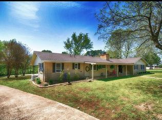 1606 W Tatham Ave, Sallisaw, OK 74955