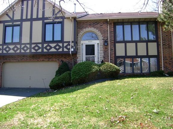 2nd image of 9225 Drummond Dr