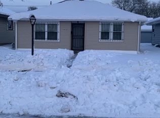 5870 N 80th St, Milwaukee, WI 53218