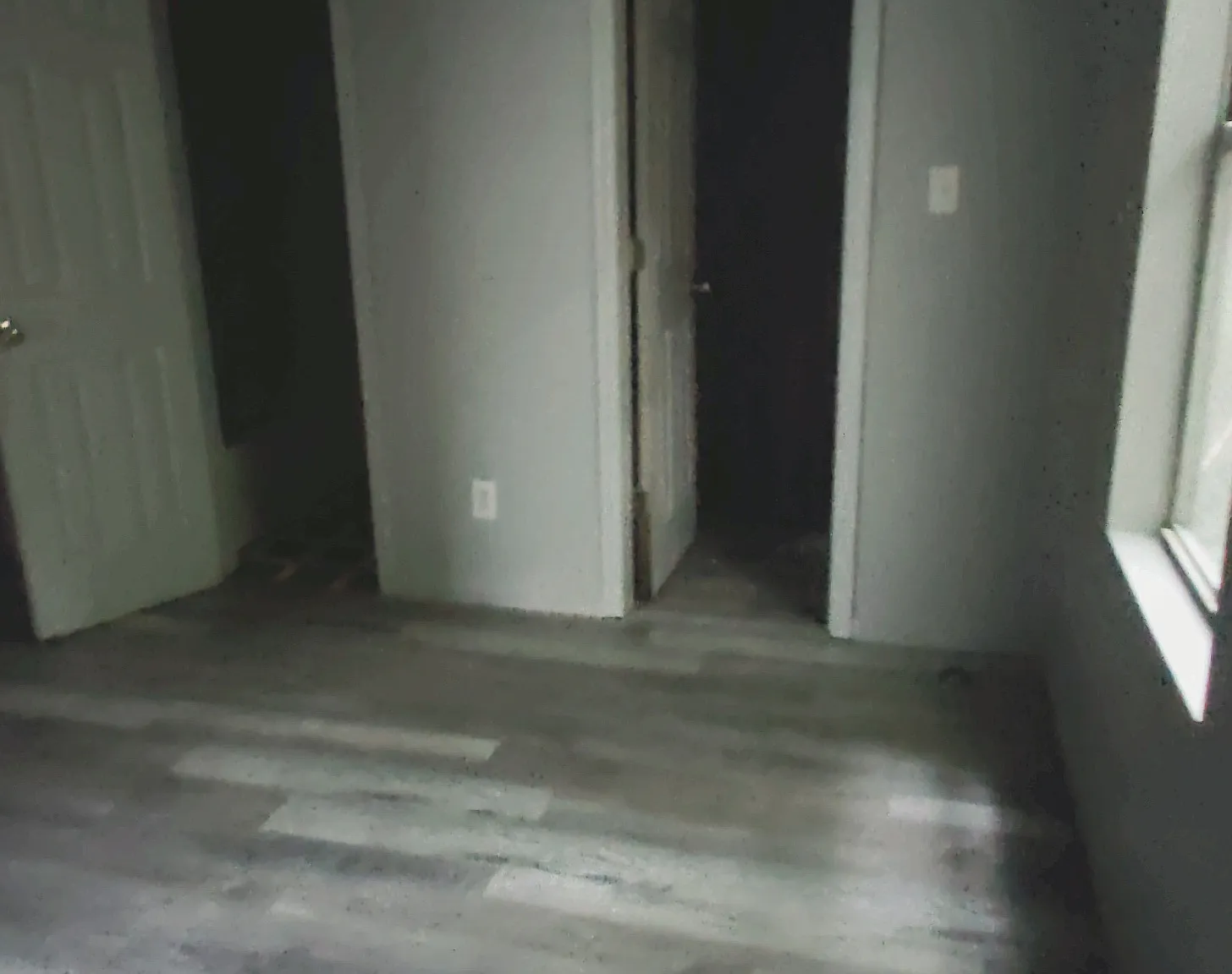 2 bed, 900 sqft, $900 — Photo 3