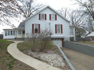 706 Nelson Dr, Jefferson City, MO 65101