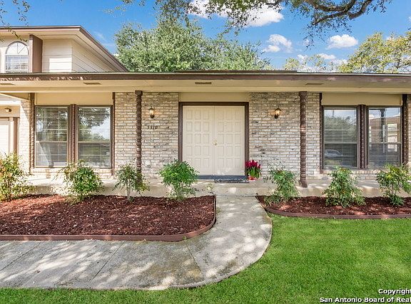 2nd image of 5310 Bluff Haven Dr