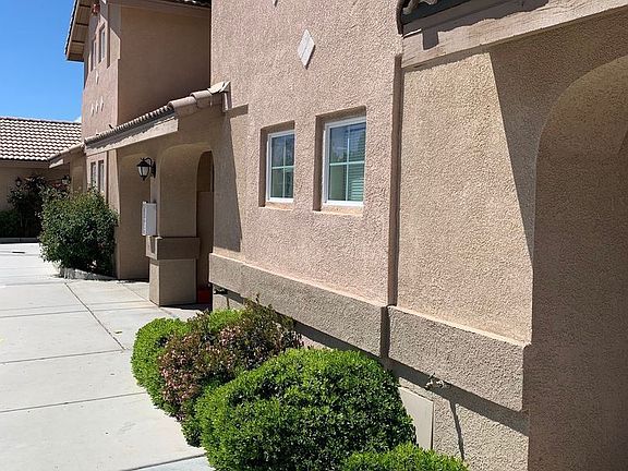2nd image of 16348 Sequoia St APT 9