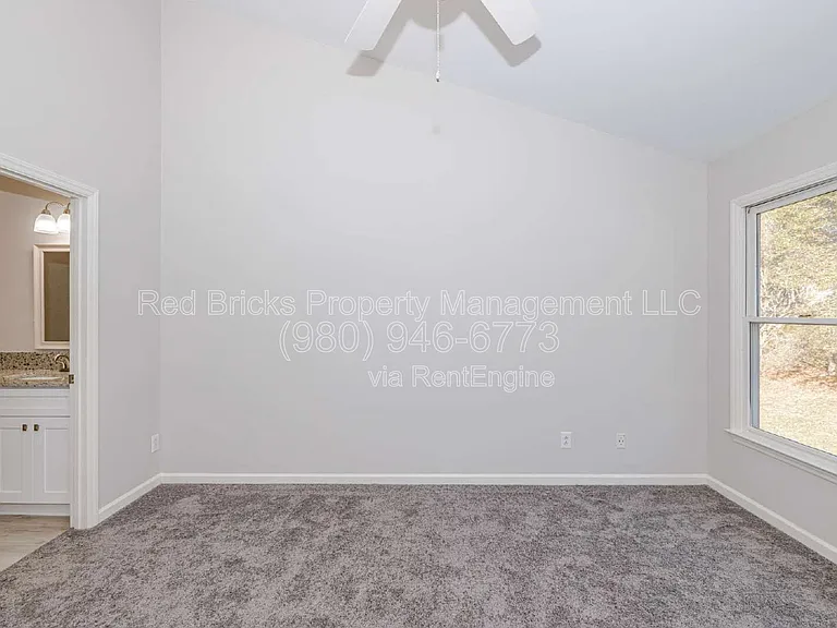 4709 Morning Dew Ct — Photo 21