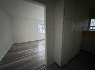 49 Granada Ave #F, Long Beach, CA 90803