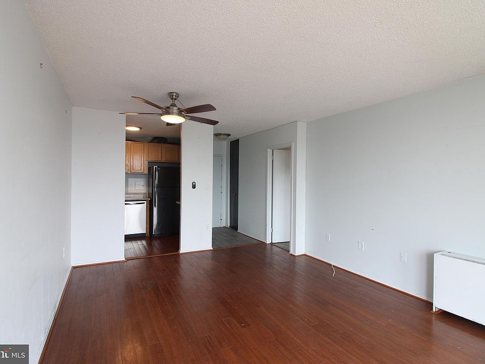 1st image of 1225 Martha Custis Dr APT 1206