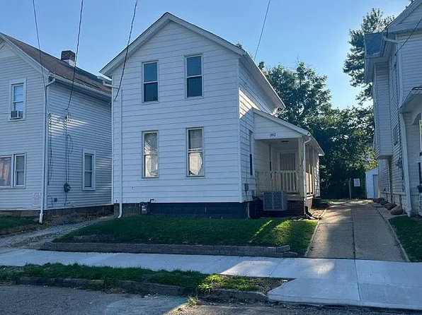 382 Kling St, Akron, OH 44311