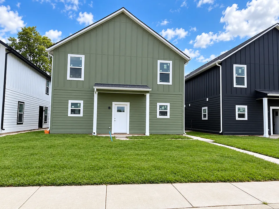 1834 Gent Ave #3
