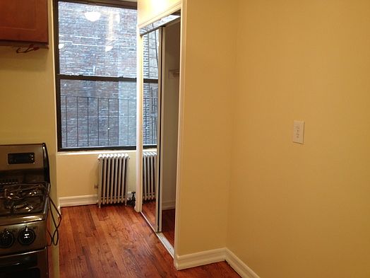 1st image of 1752 2nd Ave APT 5SE