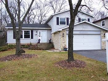 1st image of 233 S Park Place Dr