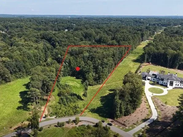 2053 Magnolia Ln, Milton, GA 30004