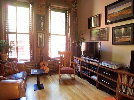 3rd image of 246 W 132nd St APT 1