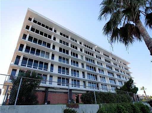 1st image of 4302 Ocean Dr