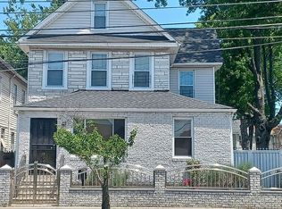 145-27 Guy R Brewer Blvd #R, Jamaica, NY 11434