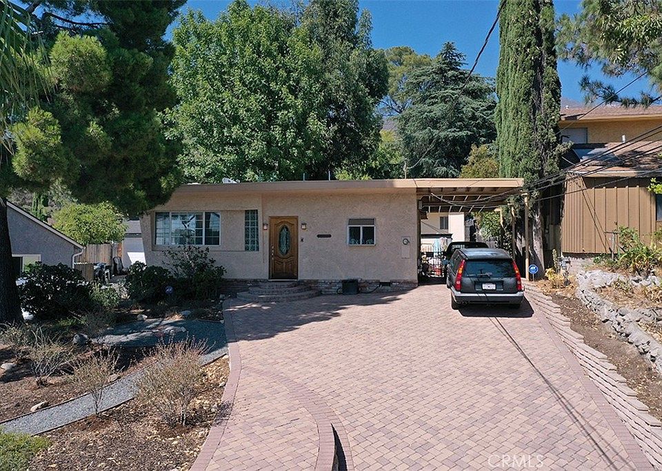 1st image of 3953 Santa Carlotta St