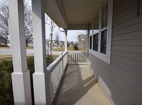 2nd image of 9961 Chetwood Dr