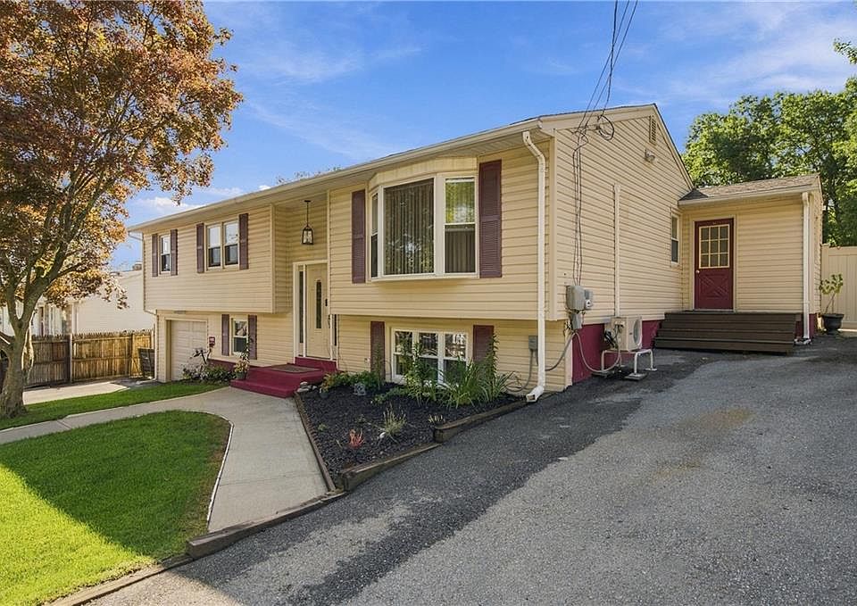 1st image of 24 Derby Ave