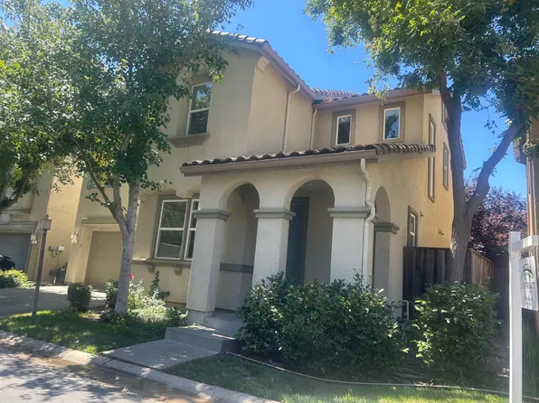 11 Amagansett Pl, Sacramento, CA 95835