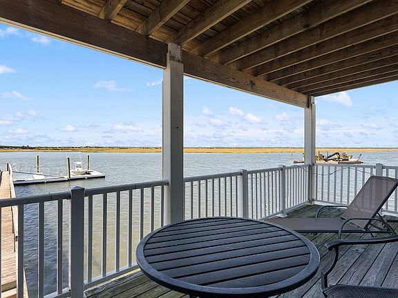5th image of 3608 Sounds Ave N #Sea