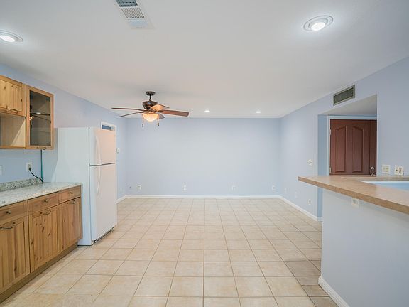 4th image of 4503 W Cochise Dr