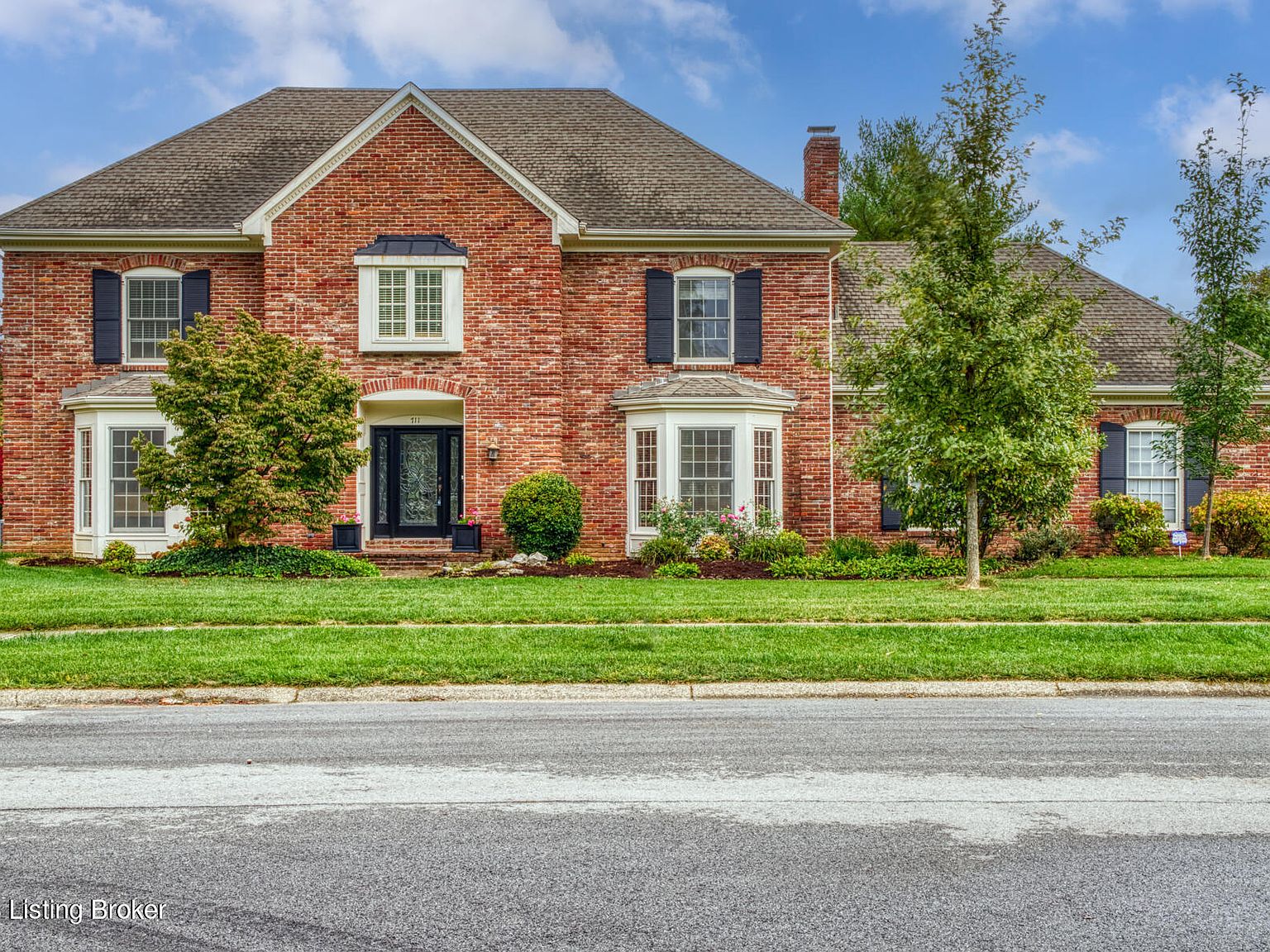 711 Bedfordshire Rd Hurstbourne KY 40222 Zillow