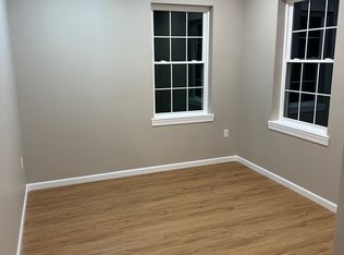 565 Public St #2, Providence, RI 02907