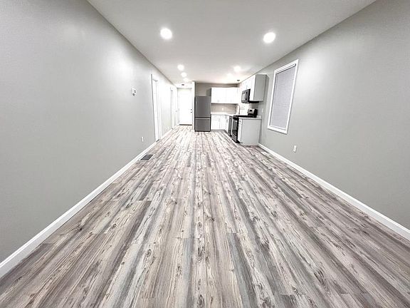 4th image of 19 Millard St #1