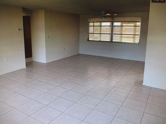 5th image of 4332 Westwood Dr