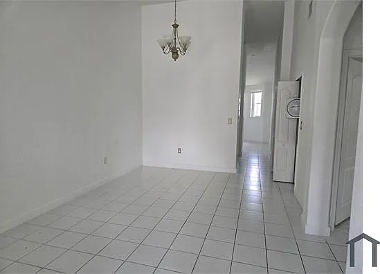 1661 SE 29th Ct #203 — Photo 9