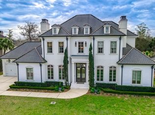 208 Forest Oaks Dr, New Orleans, LA 70131