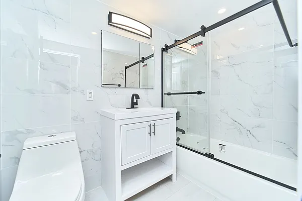 Rented by Living New York | media 11