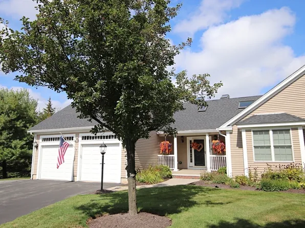 8 Lebeau Dr Unit 8, Middleton, MA 01949
