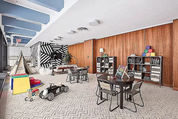 Rented by Oxford Property Group | media 10