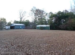 211 Prince Charles Dr, Fayetteville, NC 28311