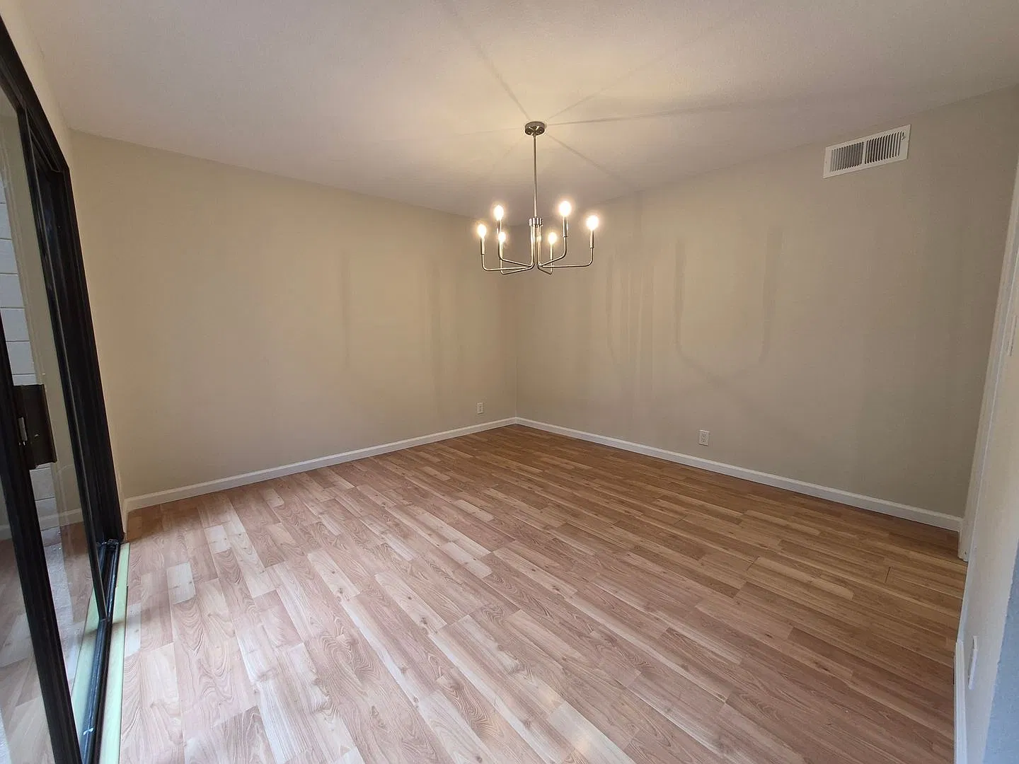 Updated 2 BR | 2 BA Barron Park Condo — Photo 3