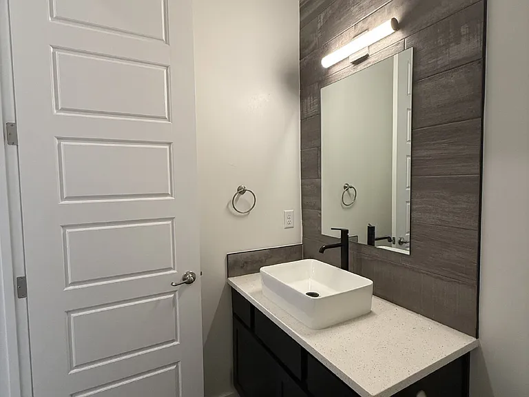 13389 Carterton Ave — Photo 12