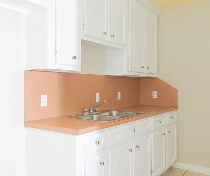 815 Cravens St #C — Photo 87