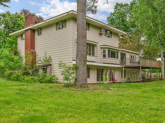 4th image of 164 Arbor Terrace
