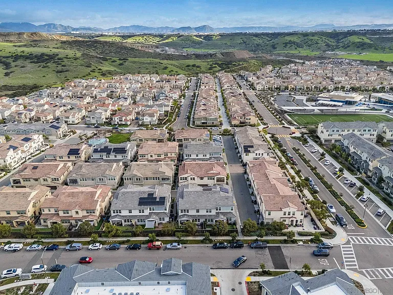 2028 Avenida Andanza — Photo 41